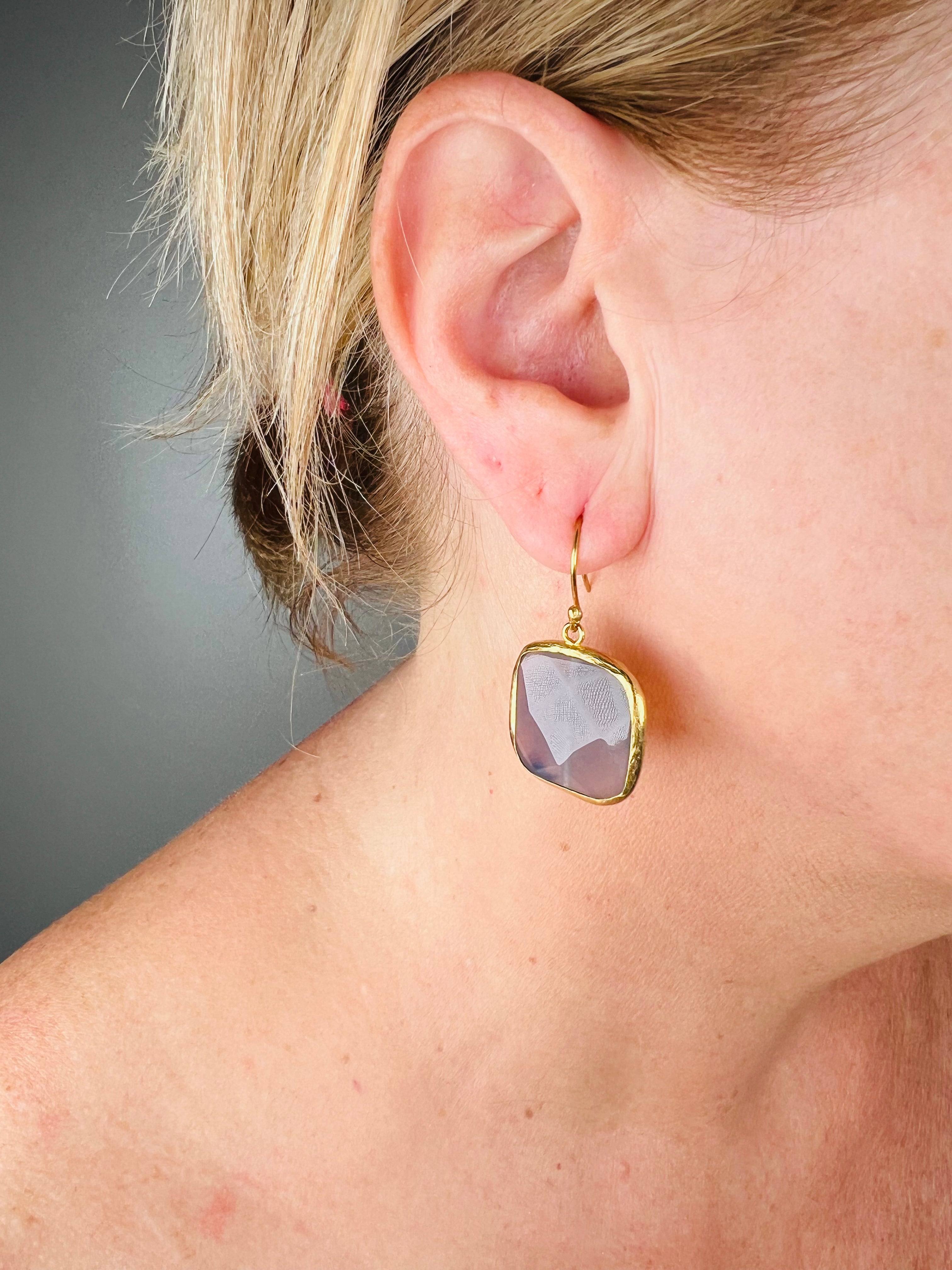 Ohrringe Halbedelstein Smoke in Goldfassung