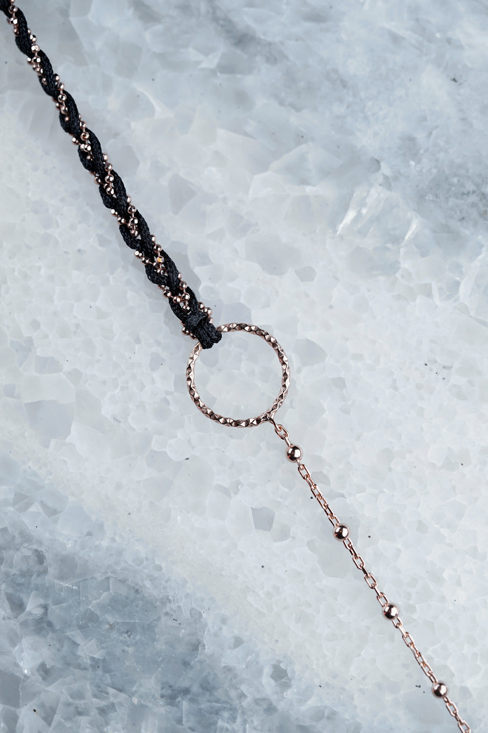 Armband BALL CHAIN WITH BLACK RIBBON roségold