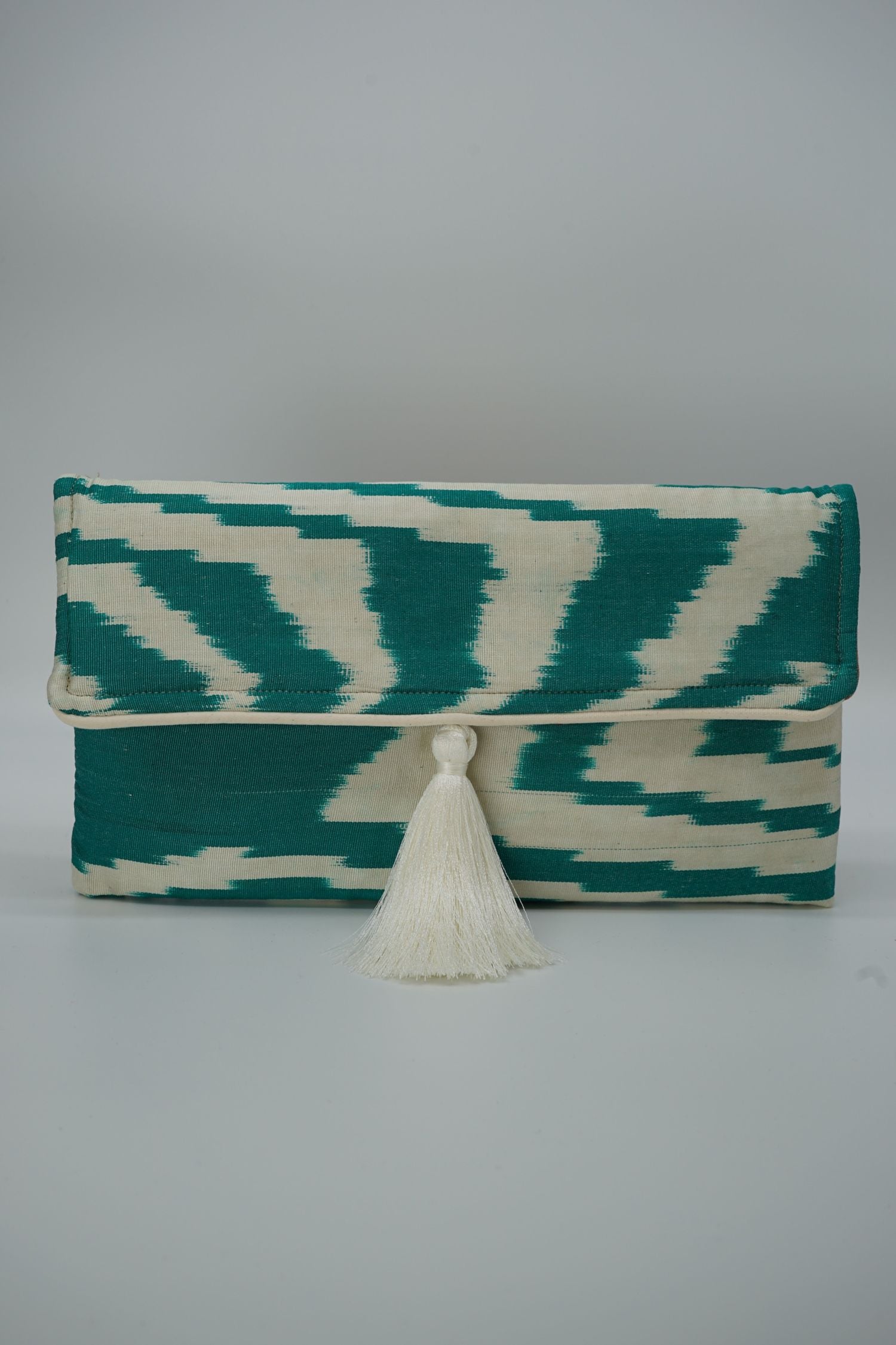 Clutch Seide QUEEN GREEN grün