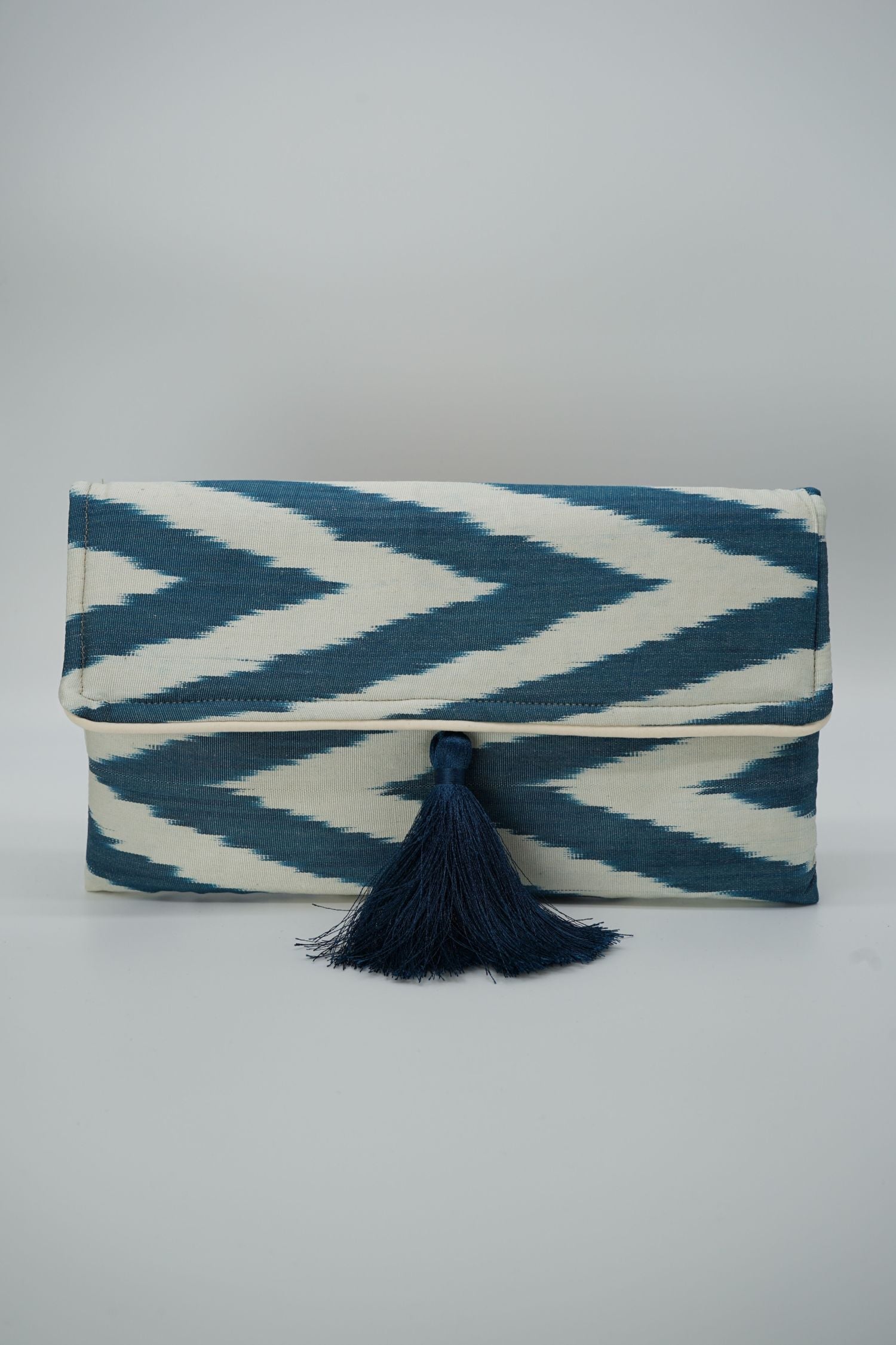Clutch Seide COPACABANA blau