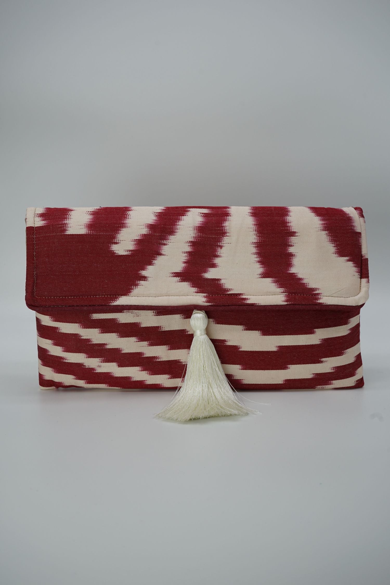 Clutch Seide STRAWBERRIES CREAM rot