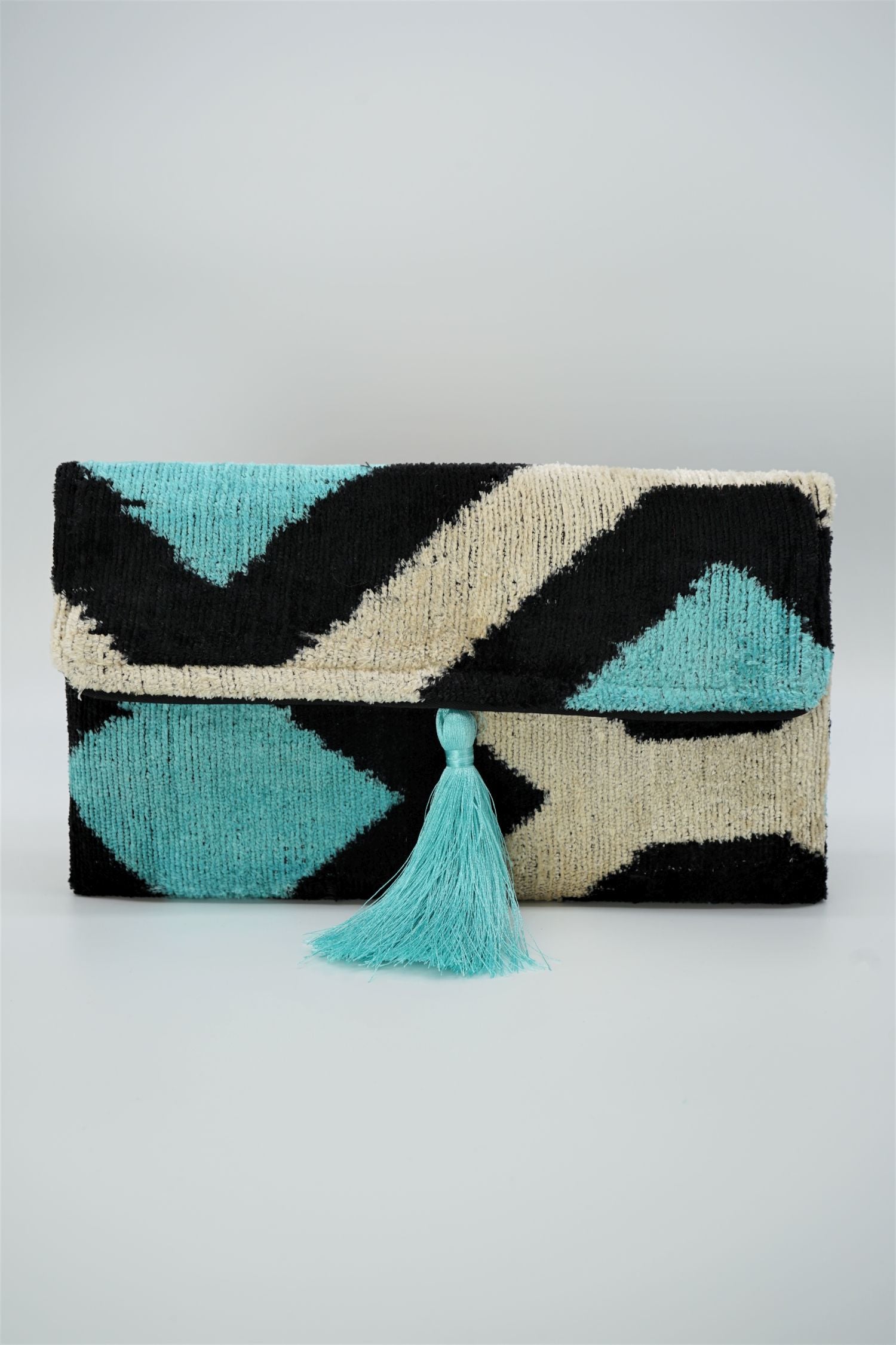 Clutch Seidensamt FUNKY ROMBO türkis