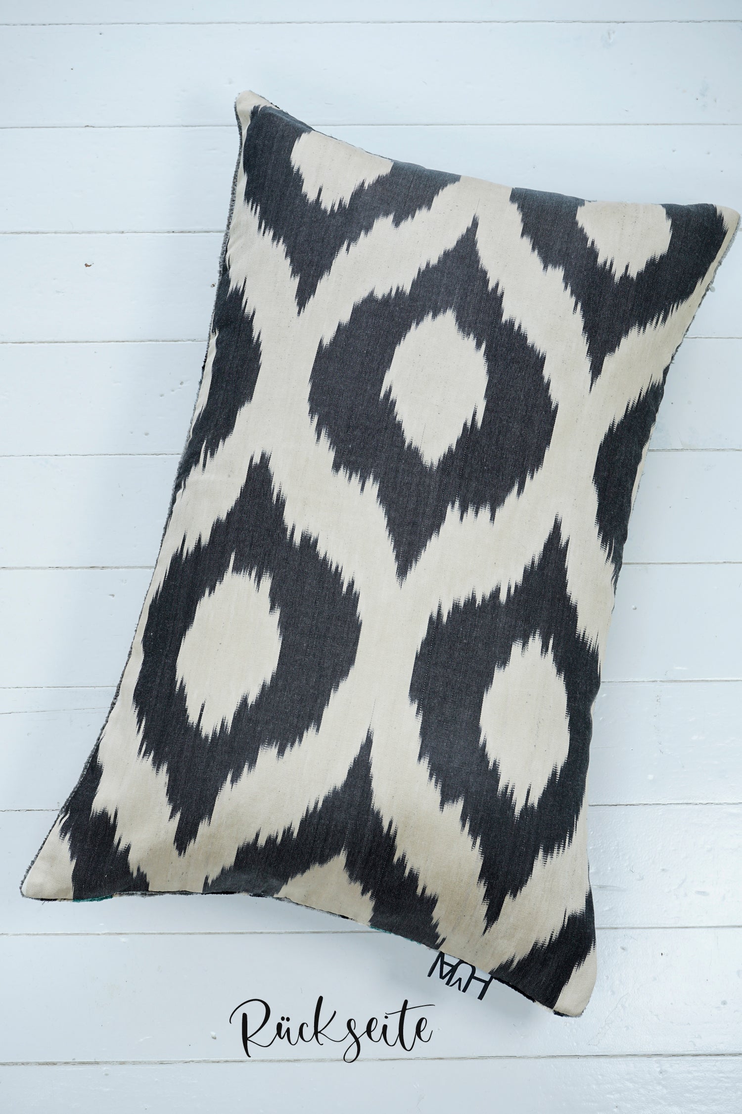 Seidensamt Kissen PUNTO PAZZO grau