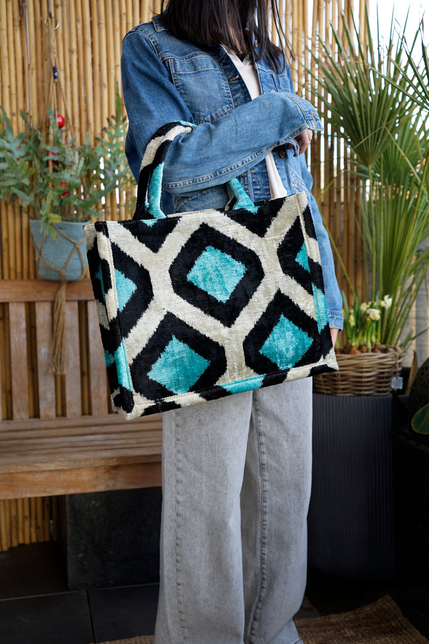 Shopper Seidensamt FUNKY ROMBO türkis