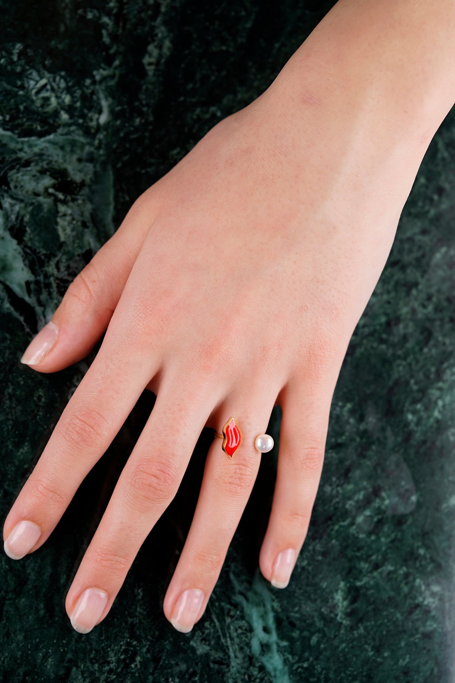 Ring PEARL & LIP Gold