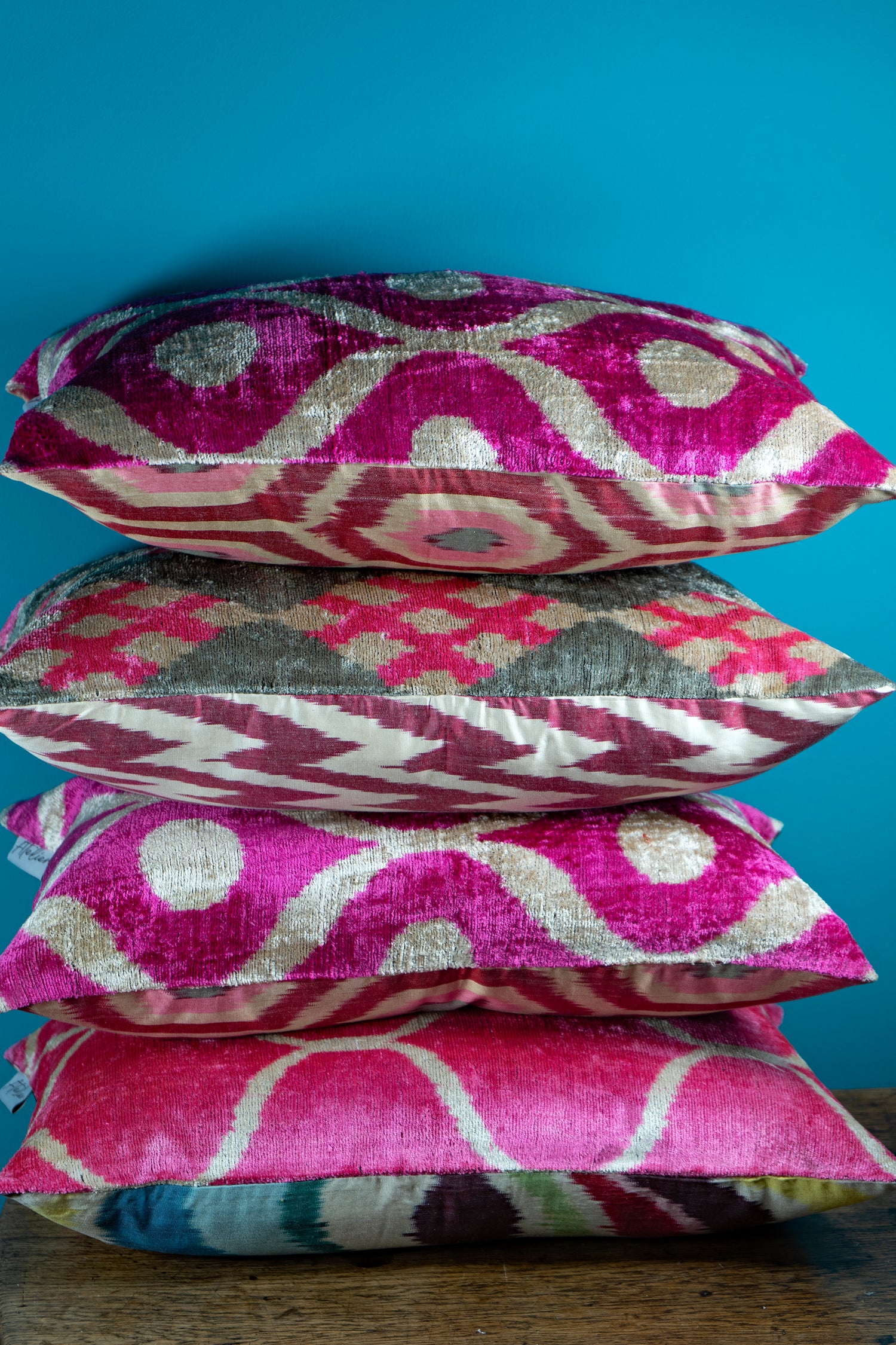 Seidensamt Kissen LILO LOOPY pink