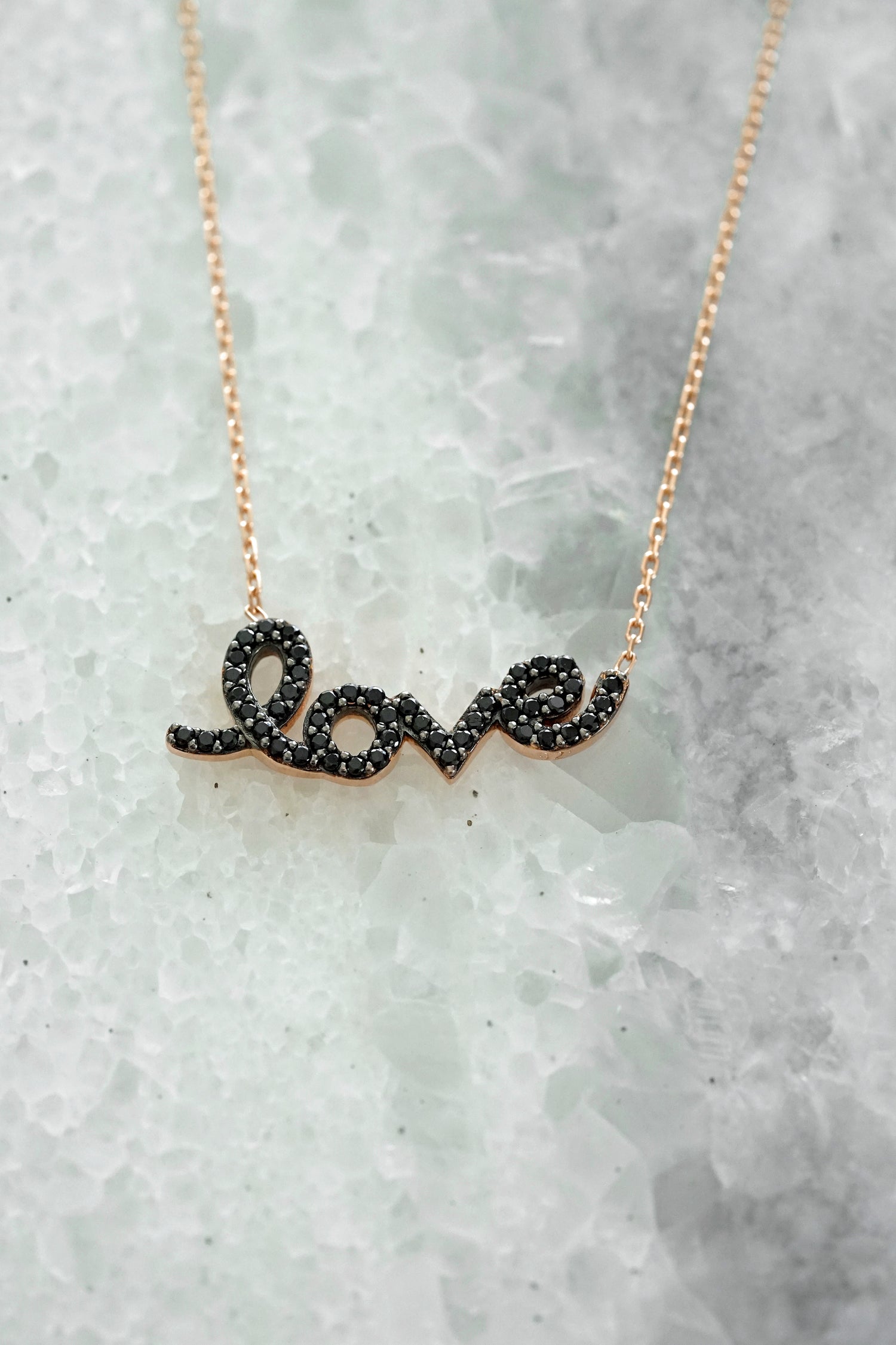Kette LOVE schwarz roségold