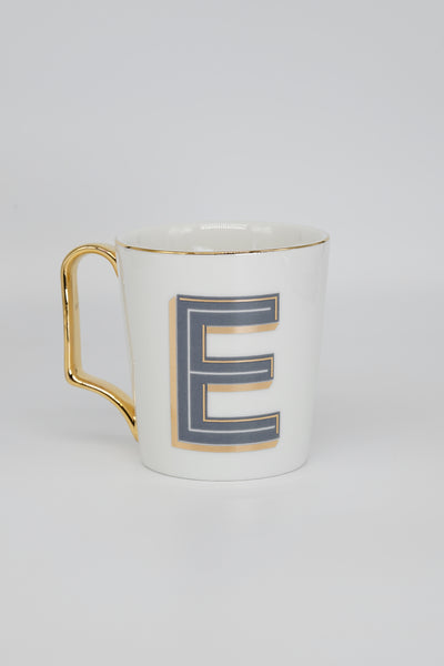 Buchstaben Tasse E