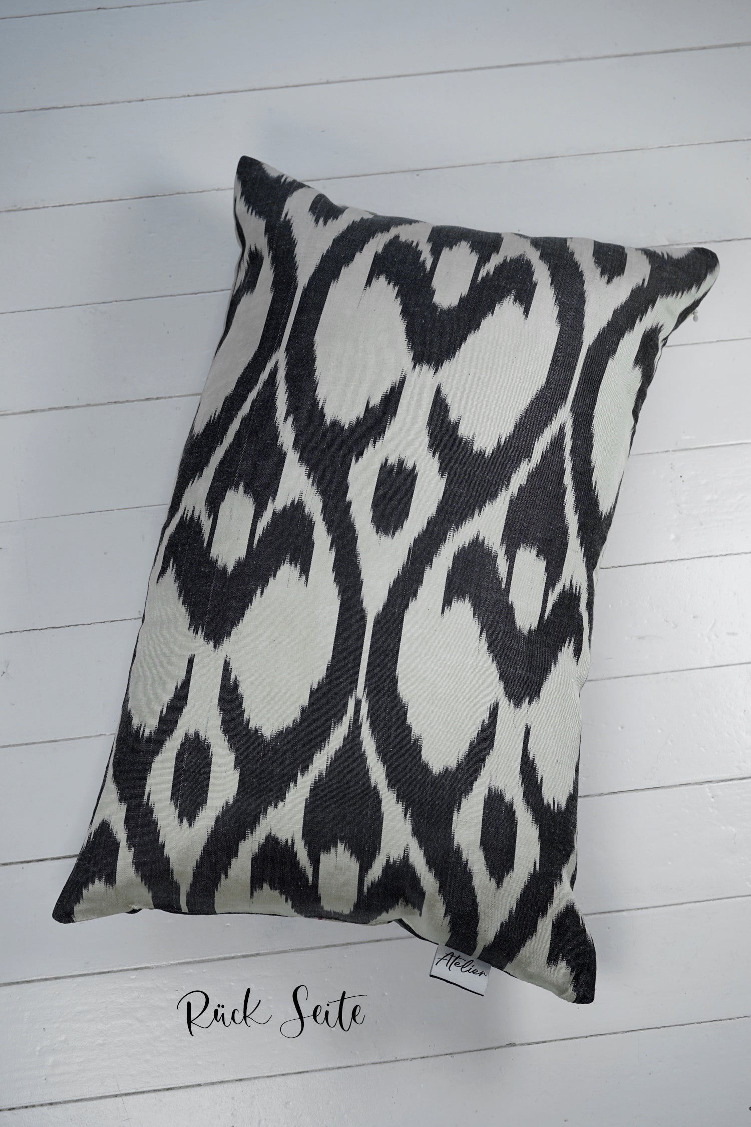 Seidenkissen CRAZY OWL schwarz