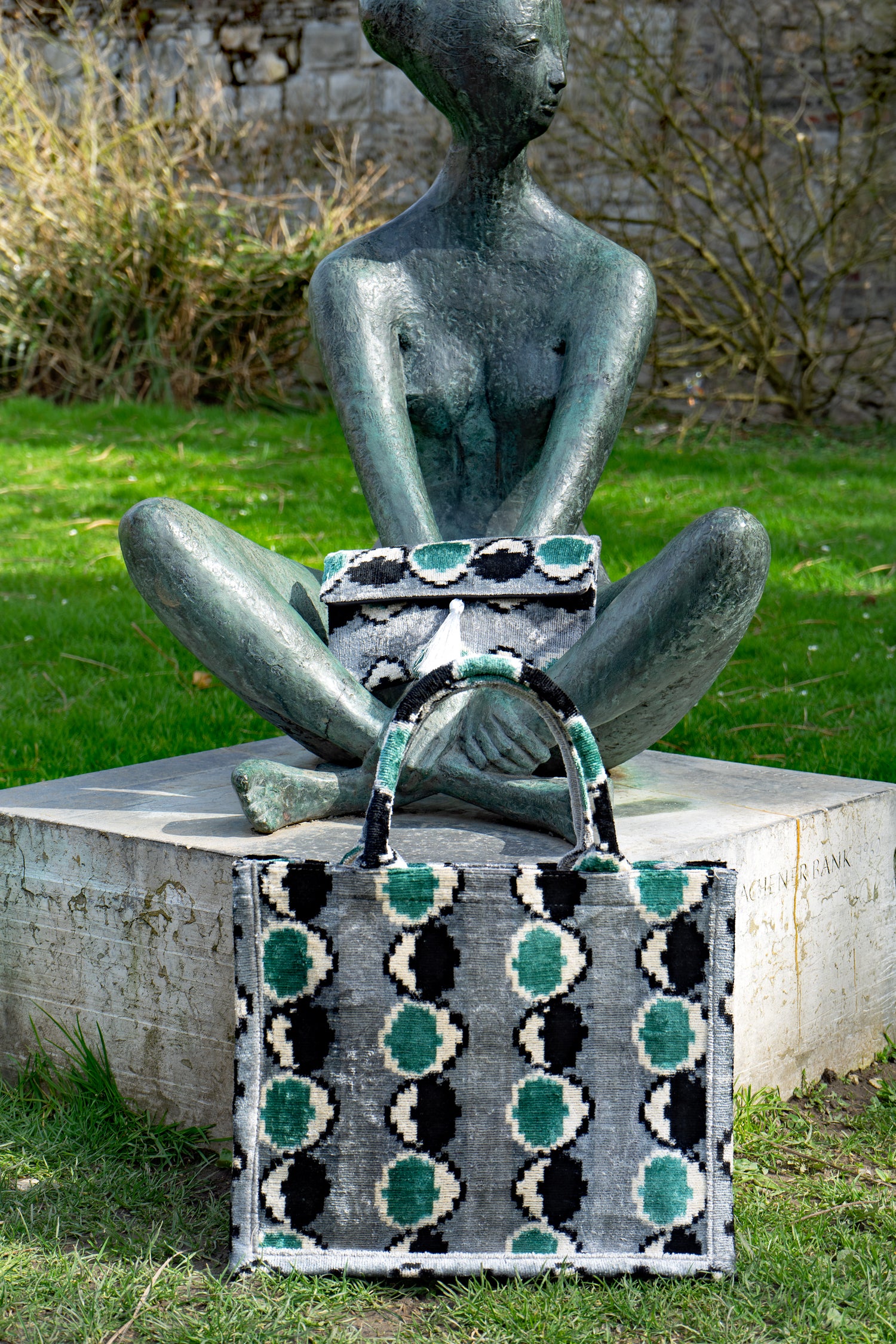 Shopper Seidensamt PUNTO PAZZO grau