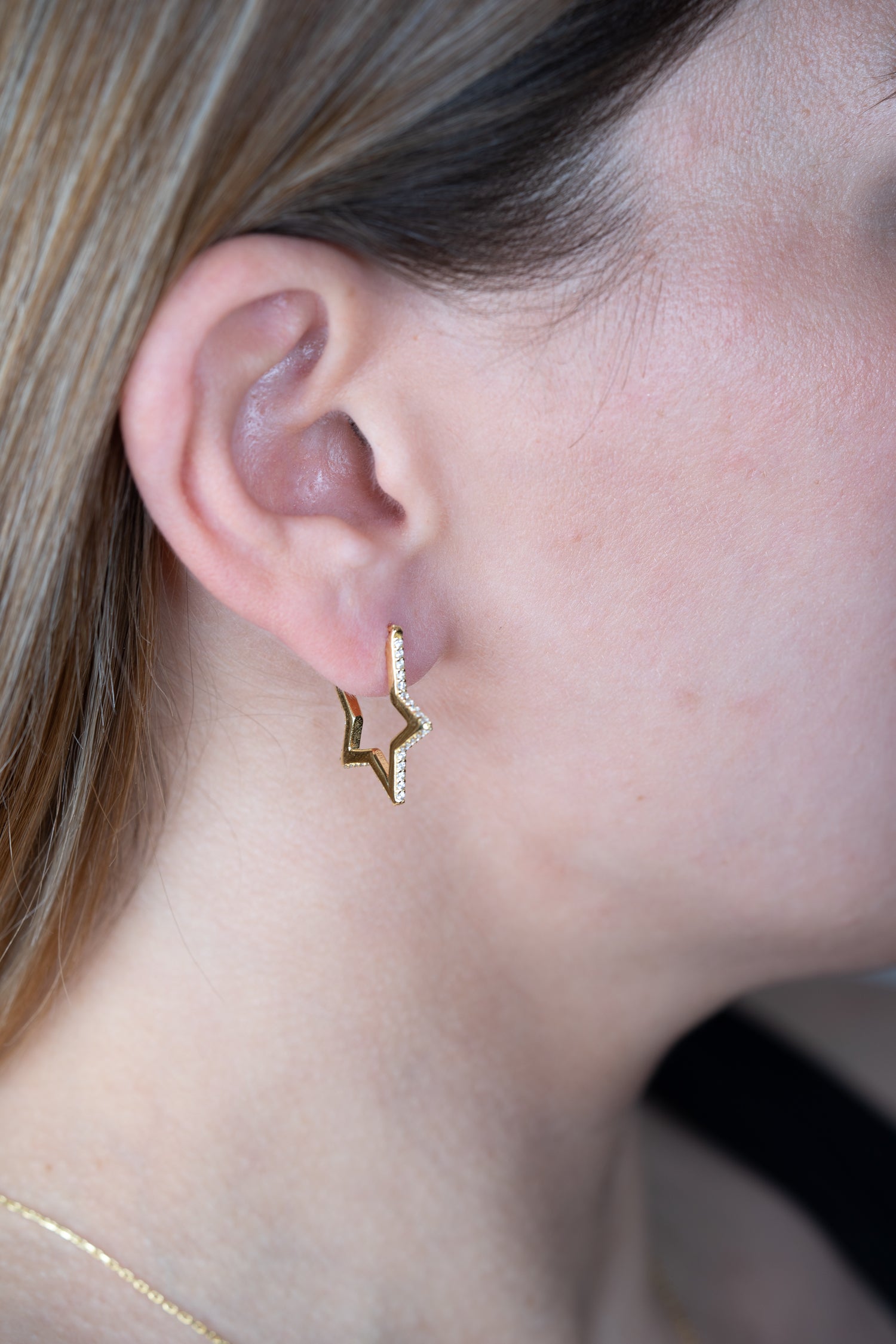 Ohrstecker STAR gold